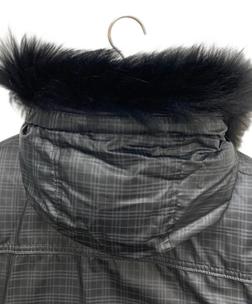 BURBERRY BLACK LABEL（バーバリーブラックレーベル）BURBERRY BLACK LABEL (バーバリーブラックレーベル) リバーシブルダウンジャケット ブラック サイズ:Mの古着・服飾アイテム