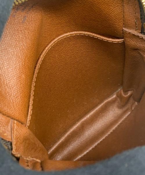 LOUIS VUITTON（ルイ ヴィトン）LOUIS VUITTON (ルイ ヴィトン) ダヌーヴ ショルダーバッグ/クロスボディバッグ ブラウンの古着・服飾アイテム