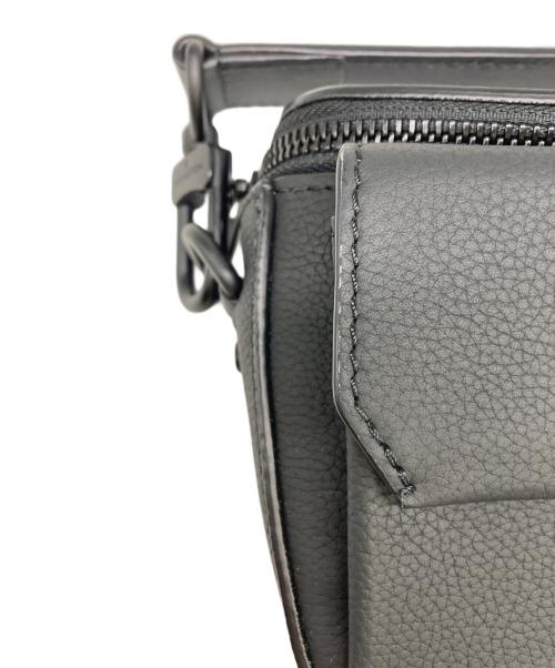 LOUIS VUITTON（ルイ ヴィトン）LOUIS VUITTON (ルイ ヴィトン) ショルダーバッグ ブラックの古着・服飾アイテム