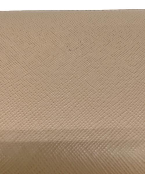 PRADA（プラダ）PRADA (プラダ) 長財布 サフィアーノ ベージュの古着・服飾アイテム