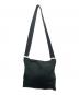 PRADA (プラダ) ナイロンショルダーバッグ ブラック：23000円