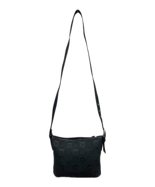 Salvatore Ferragamo（サルヴァトーレ フェラガモ）Salvatore Ferragamo (サルヴァトーレ フェラガモ) ショルダーバッグ ガンチーニ ブラックの古着・服飾アイテム