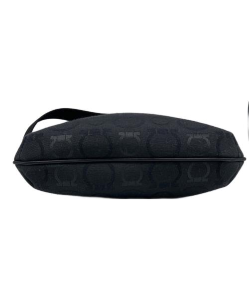 Salvatore Ferragamo（サルヴァトーレ フェラガモ）Salvatore Ferragamo (サルヴァトーレ フェラガモ) ショルダーバッグ ガンチーニ ブラックの古着・服飾アイテム