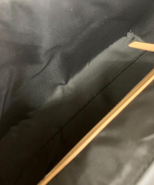 CAFUNE（カフネ）CAFUNE (カフネ) スタンスバッグ ブラックの古着・服飾アイテム