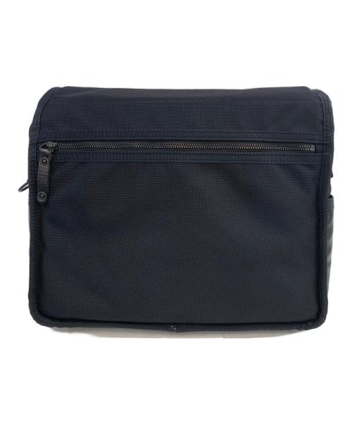 PORTER（ポーター）PORTER (ポーター) メッセンジャーバッグ HEAT ブラックの古着・服飾アイテム