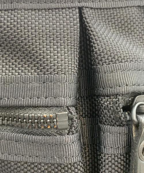 PORTER（ポーター）PORTER (ポーター) メッセンジャーバッグ HEAT ブラックの古着・服飾アイテム