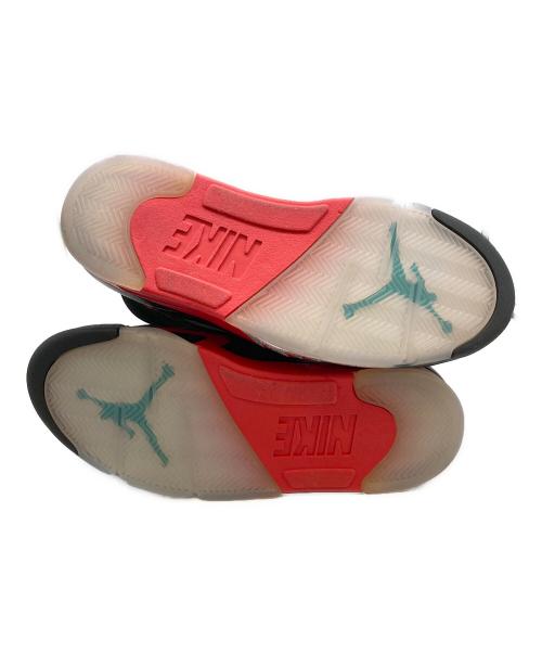 NIKE（ナイキ）NIKE (ナイキ) AIR JORDAN 5 RETRO”TOP3” ブラック サイズ:US8.5の古着・服飾アイテム