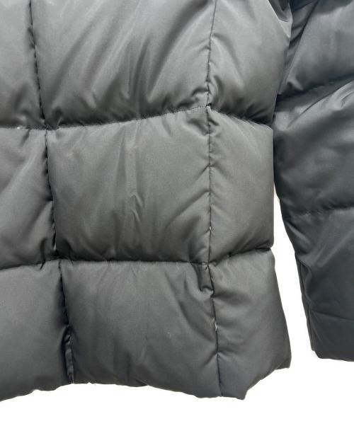 BURBERRY LONDON（バーバリーロンドン）BURBERRY LONDON (バーバリーロンドン) フォックスファー付きダウンジャケット ブラック サイズ:40の古着・服飾アイテム