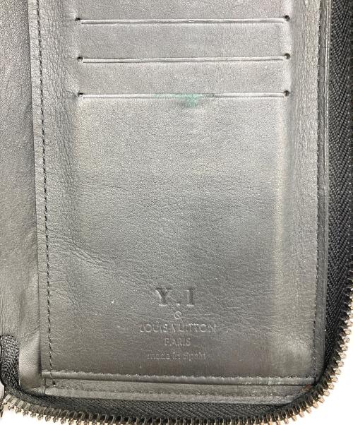 LOUIS VUITTON（ルイ ヴィトン）LOUIS VUITTON (ルイ ヴィトン) 長財布　モノグラム・シャドウ　ジッピーウォレット・ヴェルティカル ブラックの古着・服飾アイテム
