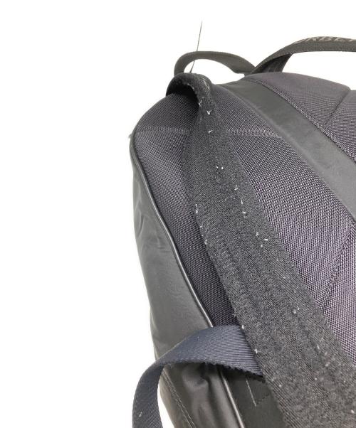 BURBERRY（バーバリー）BURBERRY (バーバリー) ナイロンリュック ブラックの古着・服飾アイテム