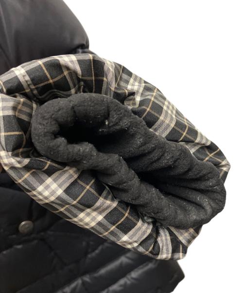 BURBERRY BLUE LABEL（バーバリー ブルー レーベル）BURBERRY BLUE LABEL (バーバリーロンドンブルーレーベル) ファーフード付きダウンコート ブラック サイズ:38の古着・服飾アイテム