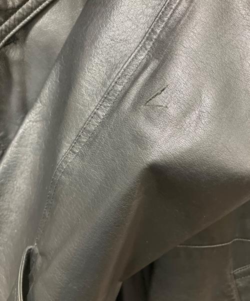 INTERMEZZO（インターメッツォ）INTERMEZZO (インターメッツォ) レザートレンチコート ブラック サイズ:Lの古着・服飾アイテム