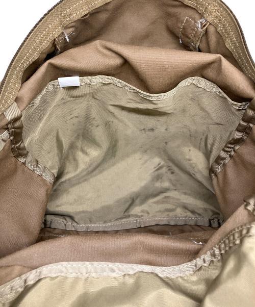 BRIEFING（ブリーフィング）BRIEFING (ブリーフィング) リュック カーキの古着・服飾アイテム