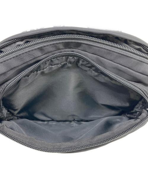 HUMAN MADE（ヒューマンメイド）HUMAN MADE (ヒューマンメイド) ナイロンショルダーバッグ ブラックの古着・服飾アイテム