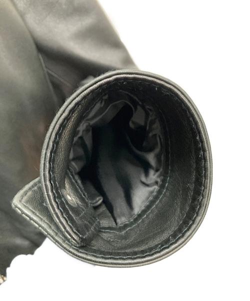 EMMETI（エンメティ）EMMETI (エンメティ) ラムレザーシングルライダースジャケット ブラック サイズ:44の古着・服飾アイテム