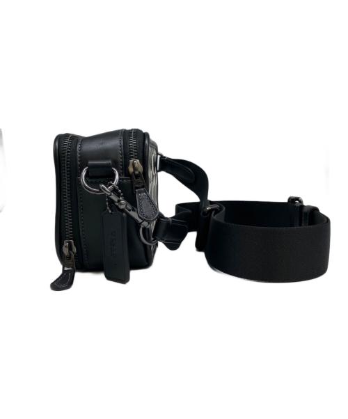 COACH（コーチ）COACH (コーチ) ショルダーバッグ　	クロスボディ・シグネチャー キャンバス ブラックの古着・服飾アイテム