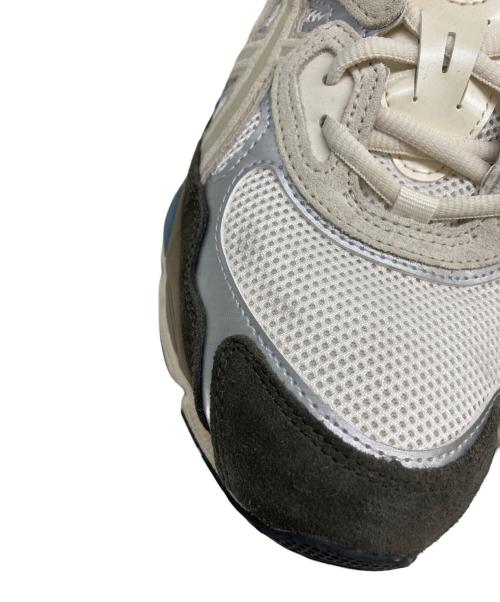 asics（アシックス）asics (アシックス) スニーカー ベージュ サイズ:SIZE 28cmの古着・服飾アイテム
