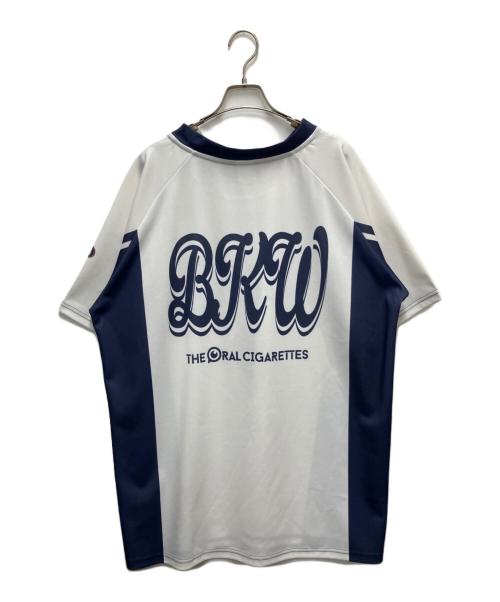 THE ORAL CIGARETTES（ジ・オーラル・シガレッツ バンド）THE ORAL CIGARETTES (ジ・オーラル・シガレッツ バンド) 半袖カットソー ホワイト サイズ:SIZE XLの古着・服飾アイテム