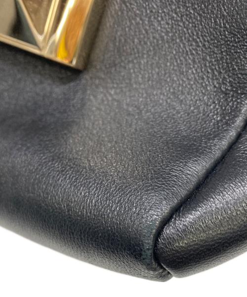 JIMMY CHOO（ジミーチュウ）JIMMY CHOO (ジミーチュウ) チェーンショルダーバッグ ブラックの古着・服飾アイテム