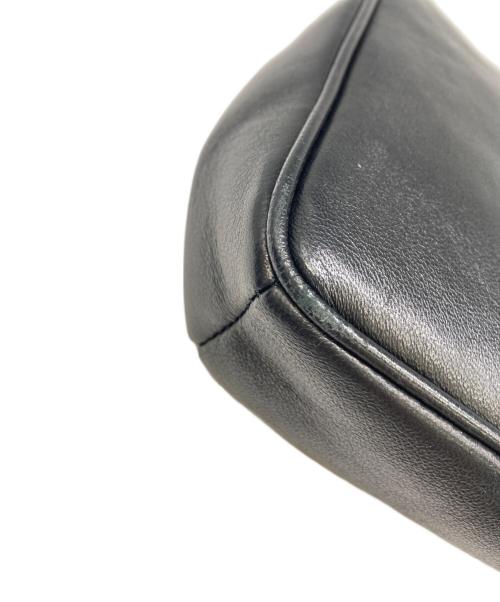 JIMMY CHOO（ジミーチュウ）JIMMY CHOO (ジミーチュウ) チェーンショルダーバッグ ブラックの古着・服飾アイテム