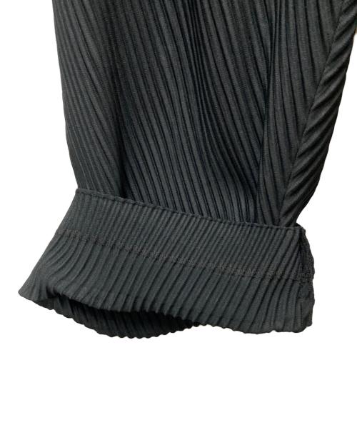 HOMME PLISSE ISSEY MIYAKE（オム プリッセ イッセイ ミヤケ）HOMME PLISSE ISSEY MIYAKE (オム プリッセ イッセイ ミヤケ) プリーツパンツ ブラック サイズ:SIZE 2の古着・服飾アイテム