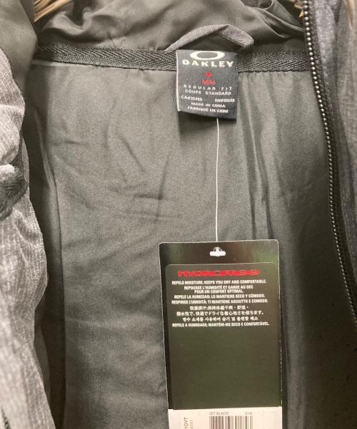 OAKLEY（オークリー）OAKLEY (オークリー) TRAILS JACKET グレー サイズ:Mの古着・服飾アイテム