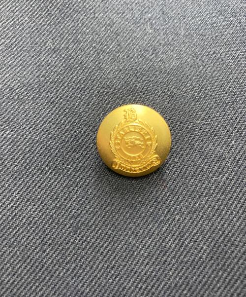 Burberry's（バーバリーズ）Burberry's (バーバリーズ) 金牡丹ダブルジャケット ネイビー サイズ:160Aの古着・服飾アイテム