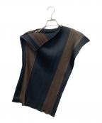 PLEATS PLEASEプリーツプリーズ）の古着「アシンメトリープリーツカットソー」｜ブラウン×ブラック