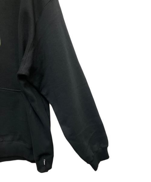 BlackEyePatch（ブラックアイパッチ）BlackEyePatch (ブラックアイパッチ) プルオーバーパーカー ブラック サイズ:SIZE XL 未使用品の古着・服飾アイテム