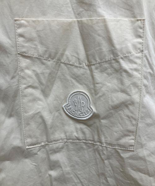 MONCLER（モンクレール）MONCLER (モンクレール) ジップアップシャツ ベージュ サイズ:SIZE 38の古着・服飾アイテム