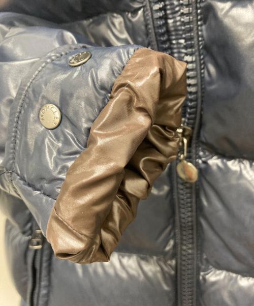 MONCLER（モンクレール）MONCLER (モンクレール) ダウンジャケット ネイビー サイズ:Ｓの古着・服飾アイテム