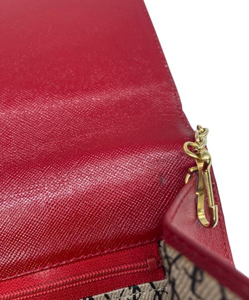 Yves Saint Laurent（イヴサンローラン）Yves Saint Laurent (イヴサンローラン) セミショルダーバッグ レッドの古着・服飾アイテム