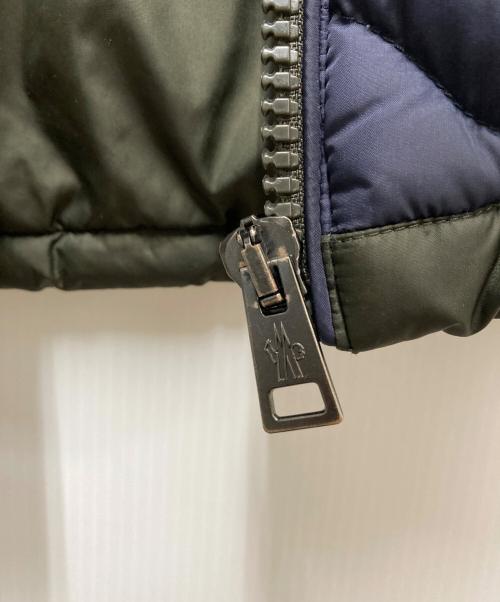 MONCLER（モンクレール）MONCLER (モンクレール) ダウンジャケット ネイビー サイズ:SIZE6の古着・服飾アイテム