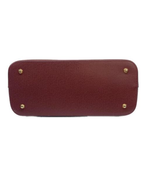 BURBERRY（バーバリー）BURBERRY (バーバリー) ワンショルダーバッグ ベージュの古着・服飾アイテム