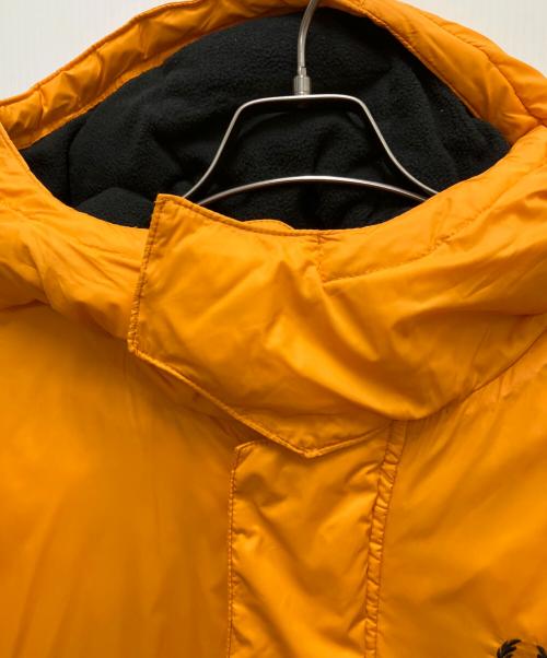 FRED PERRY（フレッドペリー）FRED PERRY (フレッドペリー) 中綿ジャケット オレンジ サイズ:Ｍの古着・服飾アイテム
