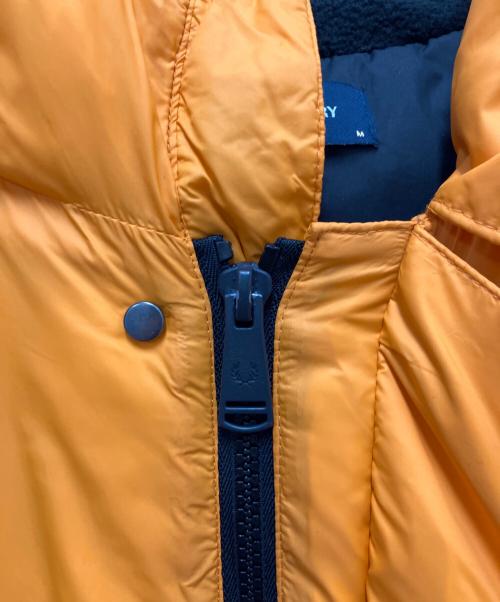 FRED PERRY（フレッドペリー）FRED PERRY (フレッドペリー) 中綿ジャケット オレンジ サイズ:Ｍの古着・服飾アイテム
