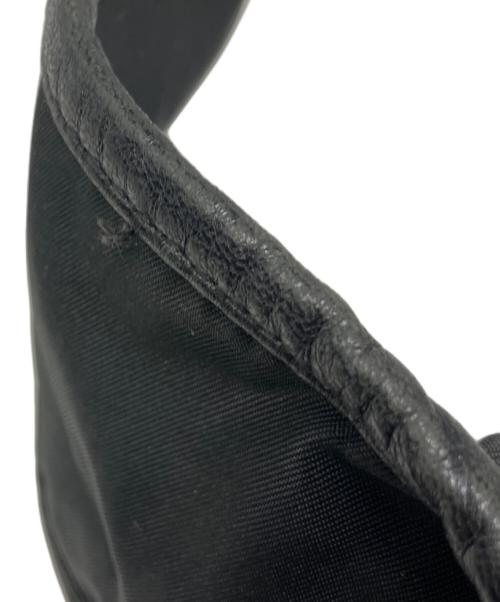 PRADA（プラダ）PRADA (プラダ) ハンドポーチ ブラックの古着・服飾アイテム