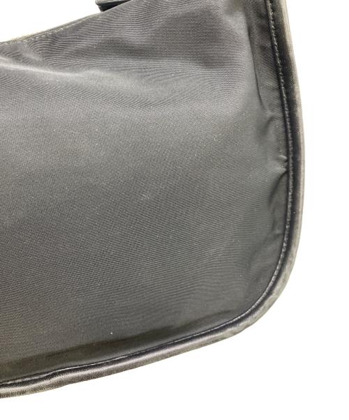 PRADA（プラダ）PRADA (プラダ) ハンドポーチ ブラックの古着・服飾アイテム