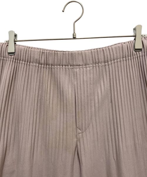 HOMME PLISSE ISSEY MIYAKE（オム プリッセ イッセイ ミヤケ）HOMME PLISSE ISSEY MIYAKE (オム プリッセ イッセイ ミヤケ) プリーツテーパードパンツ ピンク サイズ:SIZE 2の古着・服飾アイテム