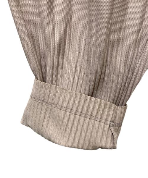 HOMME PLISSE ISSEY MIYAKE（オム プリッセ イッセイ ミヤケ）HOMME PLISSE ISSEY MIYAKE (オム プリッセ イッセイ ミヤケ) プリーツテーパードパンツ ピンク サイズ:SIZE 2の古着・服飾アイテム