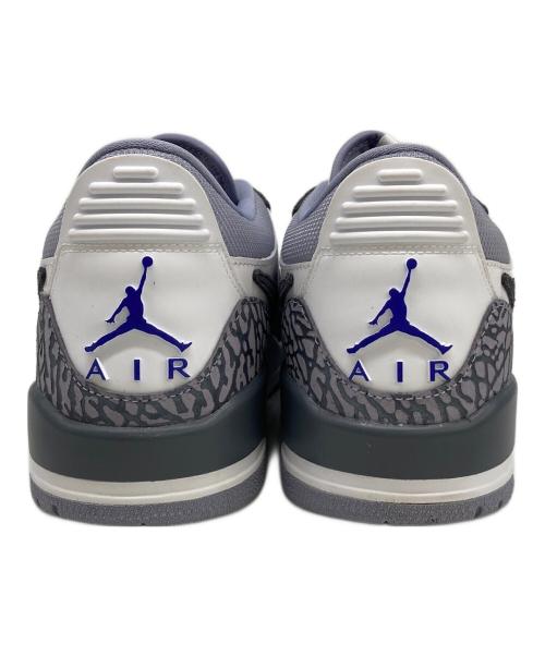 NIKE（ナイキ）NIKE (ナイキ) Air Jordan ホワイト×グレー サイズ:SIZE 26.5cmの古着・服飾アイテム