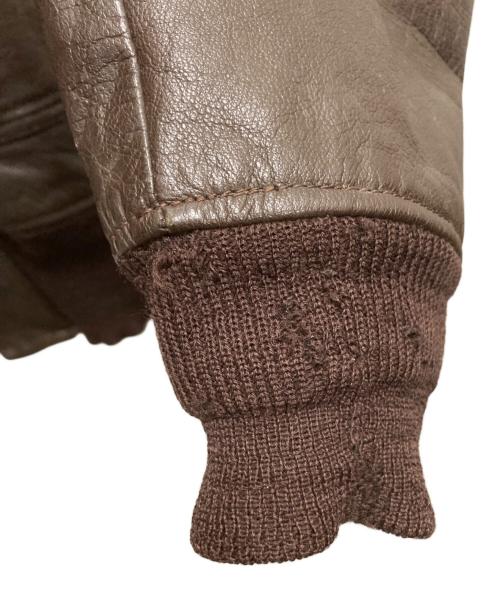 U.S NAVY（ユーエスネイビー）U.S NAVY (ユーエスネイビー) G-1レザーフライトジャケット ブラウン サイズ:SIZE 36の古着・服飾アイテム