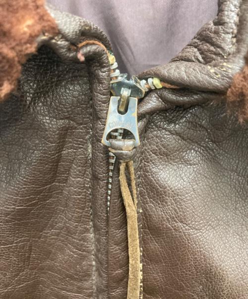 U.S NAVY（ユーエスネイビー）U.S NAVY (ユーエスネイビー) G-1レザーフライトジャケット ブラウン サイズ:SIZE 36の古着・服飾アイテム