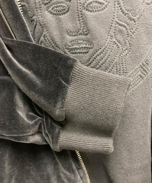 VERSACE（ヴェルサーチェ）VERSACE (ヴェルサーチェ) ジップパーカー ブラック サイズ:Lの古着・服飾アイテム