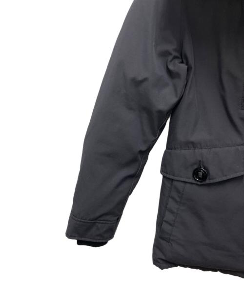 CANADA GOOSE（カナダグース）CANADA GOOSE (カナダグース) ダウンジャケット ネイビー サイズ:SIZE Mの古着・服飾アイテム