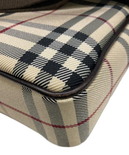 BURBERRY（バーバリー）BURBERRY (バーバリー) ショルダーバッグ ベージュの古着・服飾アイテム