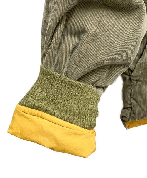 Rocky Mountain FeatherBed（ロッキーマウンテンフェザーベッド）Rocky Mountain FeatherBed (ロッキーマウンテンフェザーベッド) コーデュロイダウンジャケット グレー×イエロー サイズ:SIZE XLの古着・服飾アイテム