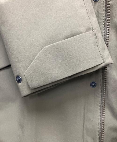 Jack Wolfskin（ジャック ウルフスキン）Jack Wolfskin (ジャック ウルフスキン) ダウンジャケット カーキ サイズ:SIZE　Sの古着・服飾アイテム