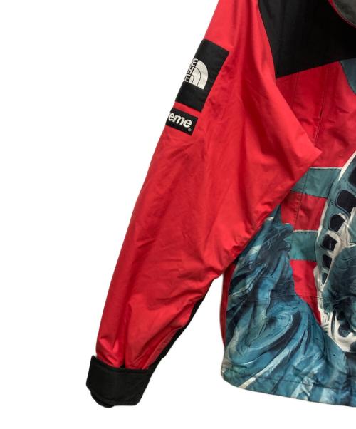 SUPREME（シュプリーム）SUPREME (シュプリーム) THE NORTH FACE (ザ ノース フェイス) マウンテンパーカー レッド×ブルー サイズ:SIZE Mの古着・服飾アイテム