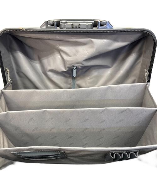 RIMOWA（リモワ）RIMOWA (リモワ) キャリーバッグ グレー サイズ:23Lの古着・服飾アイテム